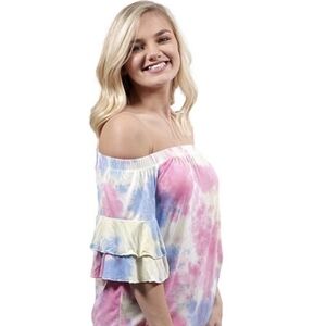 Off Shoulder Simply Southern NWT Size Medium